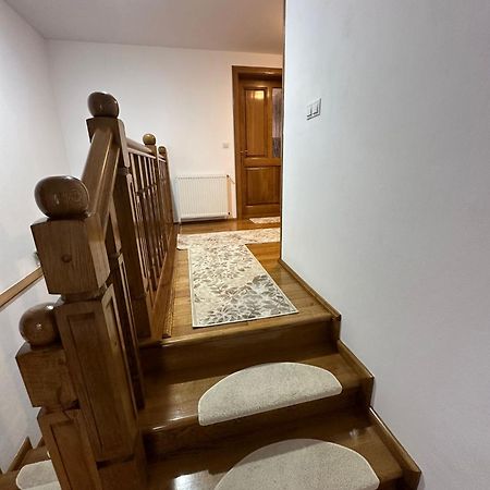 Casa Dacului Hotel Petrova ภายนอก รูปภาพ
